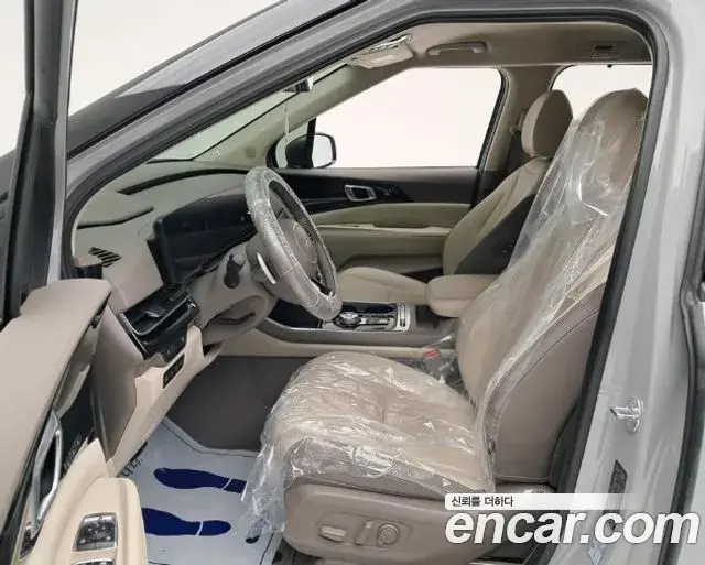 Kia Carnival 2024 — Photo 13/20