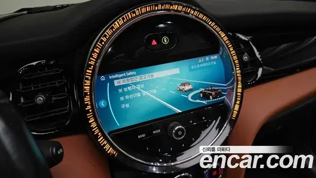 Mini Cooper S Convertible 2022 — Şəkil 18/20
