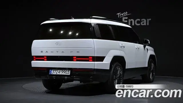 Hyundai Santa Fe 2026 — Photo 1/20