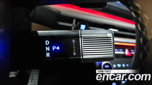 Hyundai Santa Fe 2026 — Photo 8/20