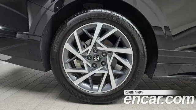 Hyundai Grandeur 2023 — Photo 5/20