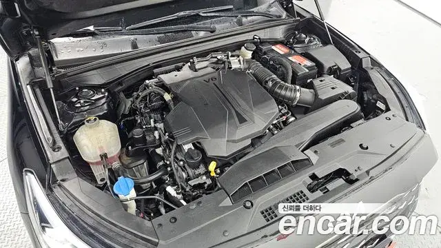 Kia K8 2021 — Photo 6/20