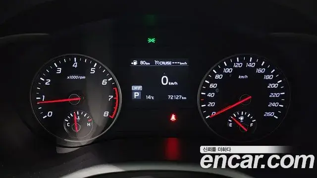 Kia Stinger 2018 — ფოტო 11/20