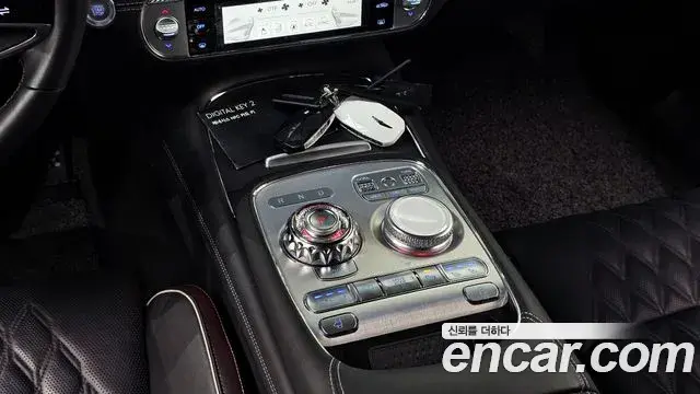 Genesis G90 2022 — ფოტო 12/20