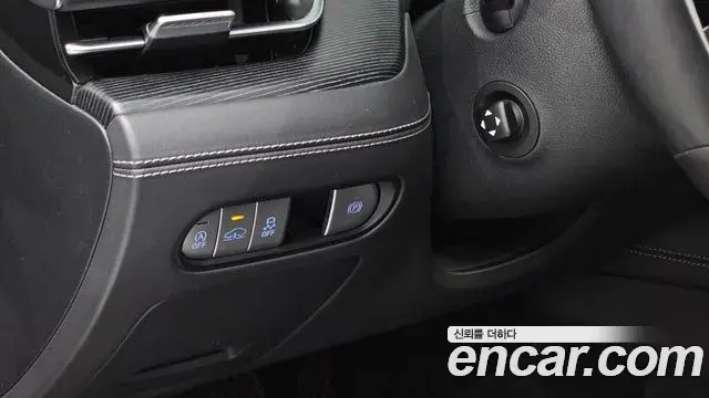 Genesis G90 2022 — ფოტო 5/20