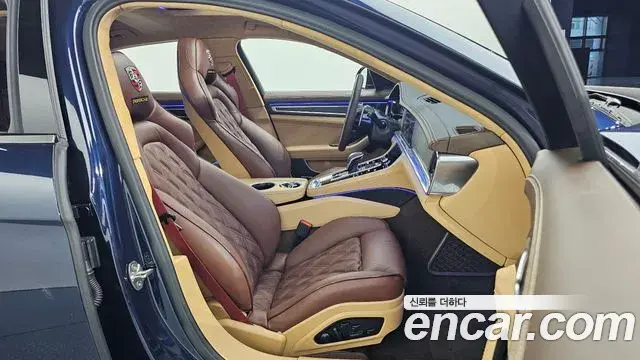 Porsche Panamera 2022 — Şəkil 16/20