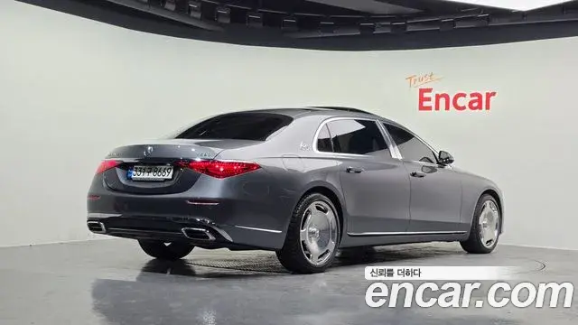 Mercedes-Benz S-Class 2021 — Photo 3/20