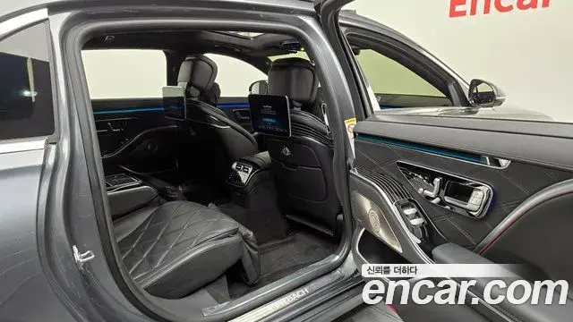 Mercedes-Benz S-Class 2021 — Photo 10/20