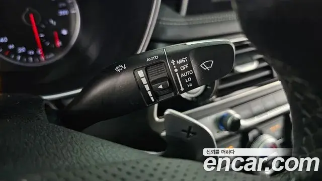 Genesis G70 2019 — Şəkil 12/20