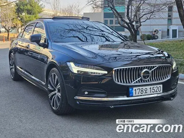 Volvo S90 2022 — Photo 7/20