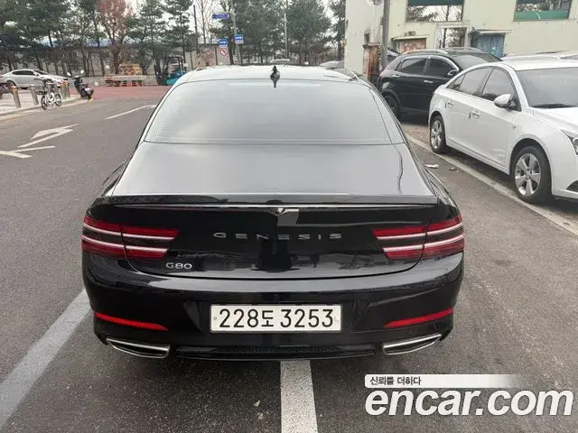 Genesis G80 2023 — Şəkil 20/20