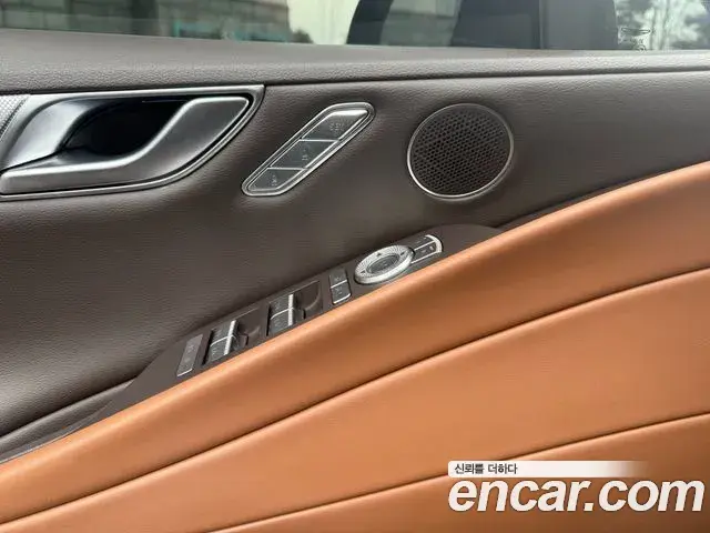 Genesis G80 2023 — Şəkil 14/20