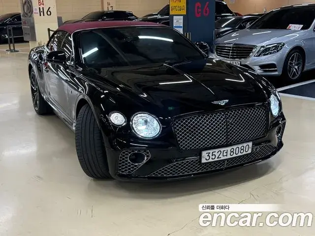 Bentley Continental GT 2019 — Photo 3/18