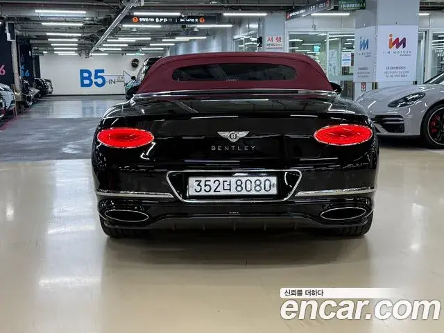 Bentley Continental GT 2019 — Photo 6/18