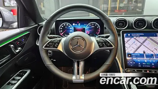 Mercedes-Benz C-Class 2023 — ფოტო 14/20