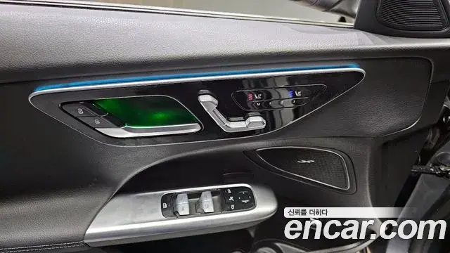 Mercedes-Benz C-Class 2023 — ფოტო 11/20