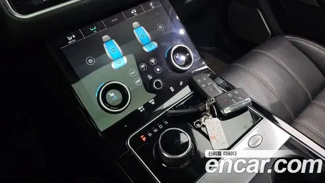 Land Rover Range Rover Velar 2019 — Фото 9/20