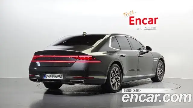 Genesis G90 2022 — ფოტო 5/20