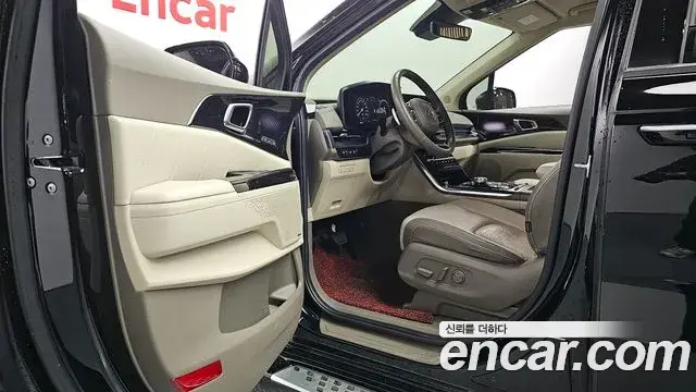 Kia Carnival 2021 — Фото 10/20