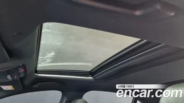 Mercedes-Benz E-Class 2023 — ფოტო 18/18