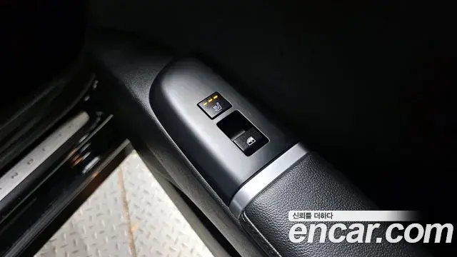 Hyundai Grandeur Hybrid 2023 — Şəkil 2/20