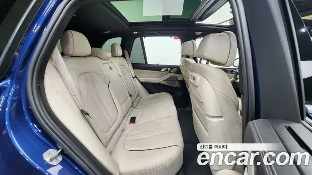 BMW X5 2021 — ფოტო 9/20
