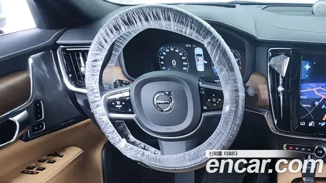 Volvo S90 2018 — ფოტო 11/20
