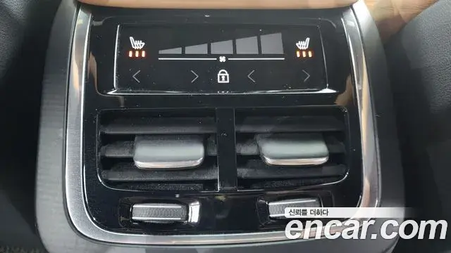 Volvo S90 2018 — ფოტო 6/20
