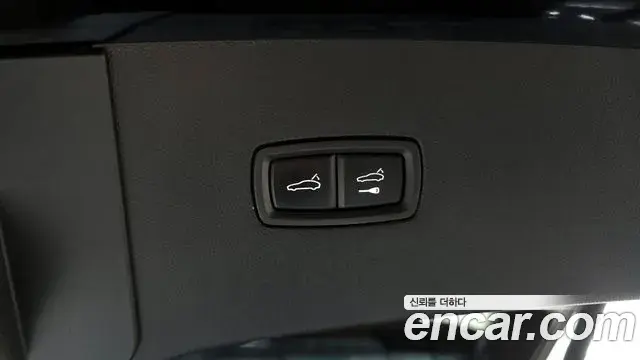 Porsche Cayenne 2020 — Photo 6/20