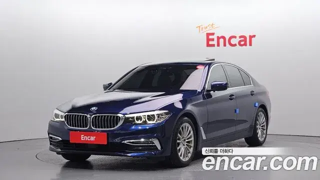 BMW 5 Series 2020 — ფოტო 8/20