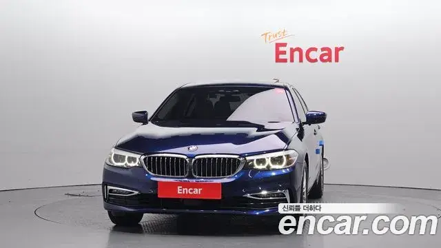 BMW 5 Series 2020 — ფოტო 6/20