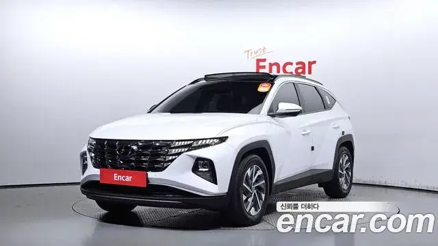 Hyundai Tucson Hybrid 2023 — ფოტო 16/20
