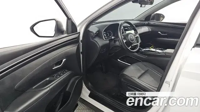 Hyundai Tucson Hybrid 2023 — ფოტო 2/20