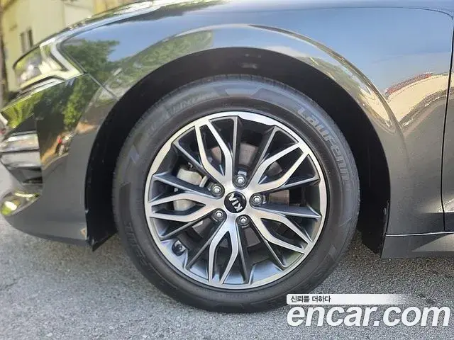 Kia K5 2020 — Photo 18/20