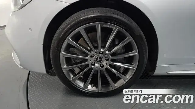 Mercedes-Benz S-Class 2018 — ფოტო 20/20
