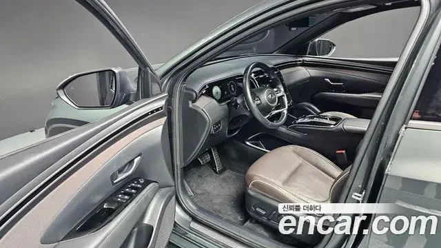 Hyundai Tucson Hybrid 2021 — Photo 15/20