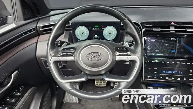 Hyundai Tucson Hybrid 2021 — Photo 14/20