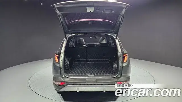 Hyundai Tucson Hybrid 2021 — Photo 1/20