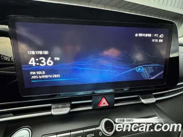 Hyundai The New Avante Hybrid 2021 — Photo 14/20