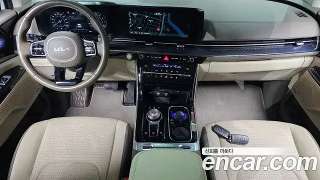 Kia Carnival 2022 — Şəkil 16/20
