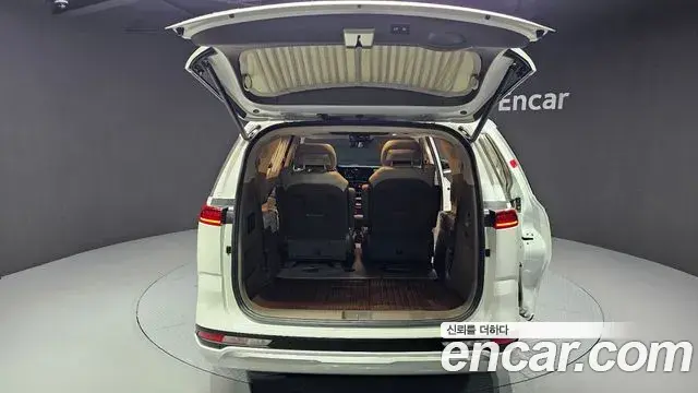 Kia Carnival 2022 — Şəkil 20/20