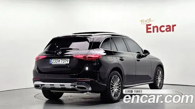 Mercedes-Benz GLC-Class 2024 — Şəkil 3/20