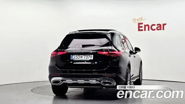 Mercedes-Benz GLC-Class 2024 — Şəkil 17/20