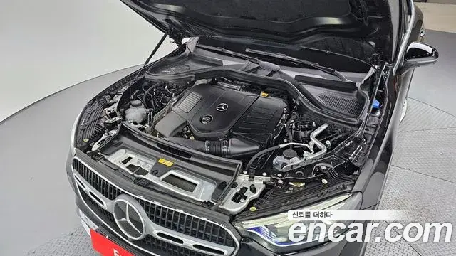 Mercedes-Benz GLC-Class 2024 — Şəkil 4/20