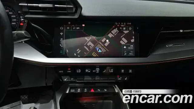 Audi A3 2023 — ფოტო 8/20