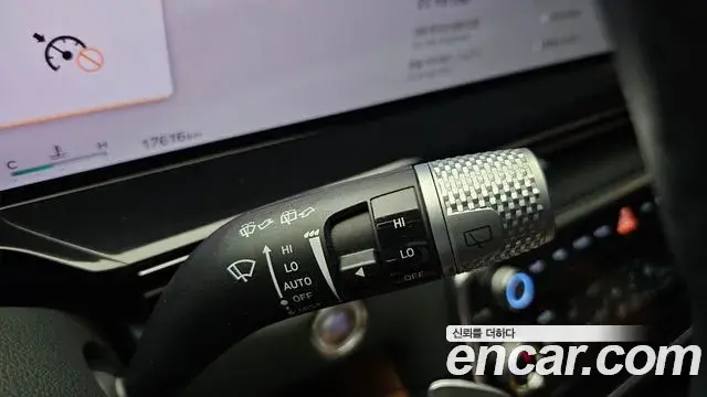 Genesis GV80 2024 — Photo 13/20