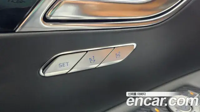 Genesis GV80 2024 — Photo 7/20