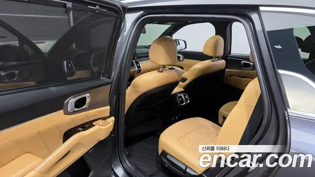 Kia Sorento 2020 — Photo 8/20
