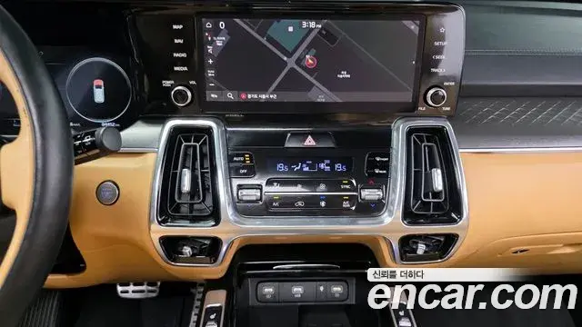 Kia Sorento 2020 — Photo 9/20