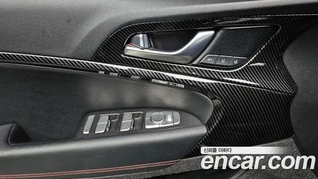 Genesis G70 2019 — Şəkil 16/20